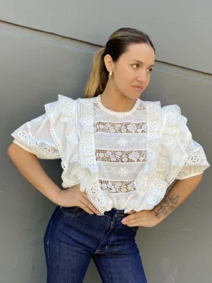 Blusa broderie